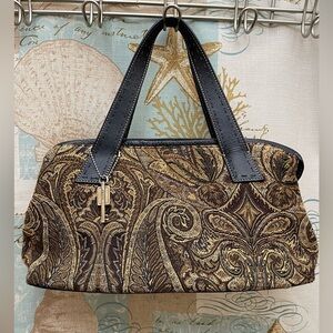 Fossil VTG Womens Tapestry 70’s Vibe Charm Hand Bag Purse Key Elegant Simple